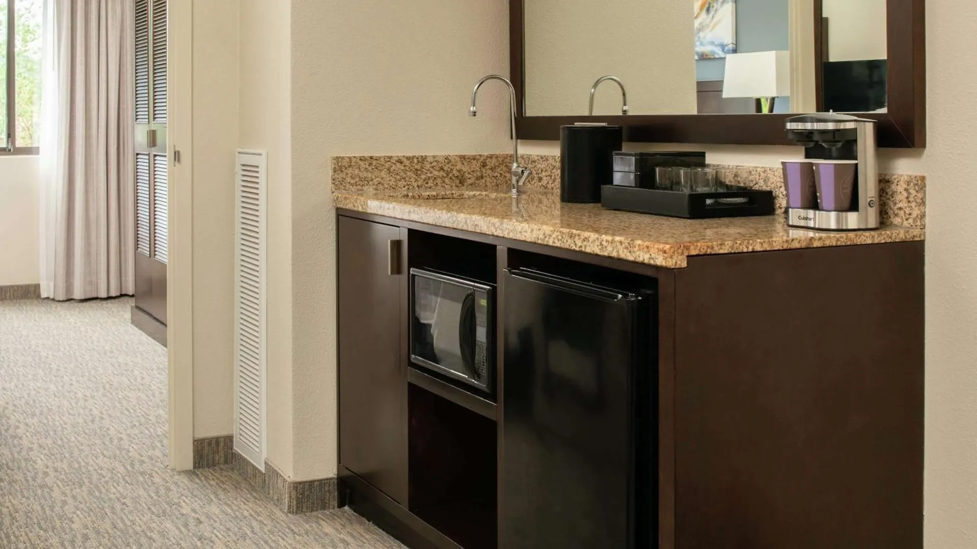Embassy Suites By Hilton Seattle - Tacoma International Airport Tukwila Hotel